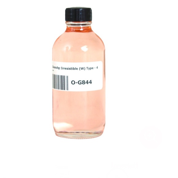 Irresistible (W) Type  [Old Edition] 4 Oz Bottle Fragrance Oil - Picture 2 of 2